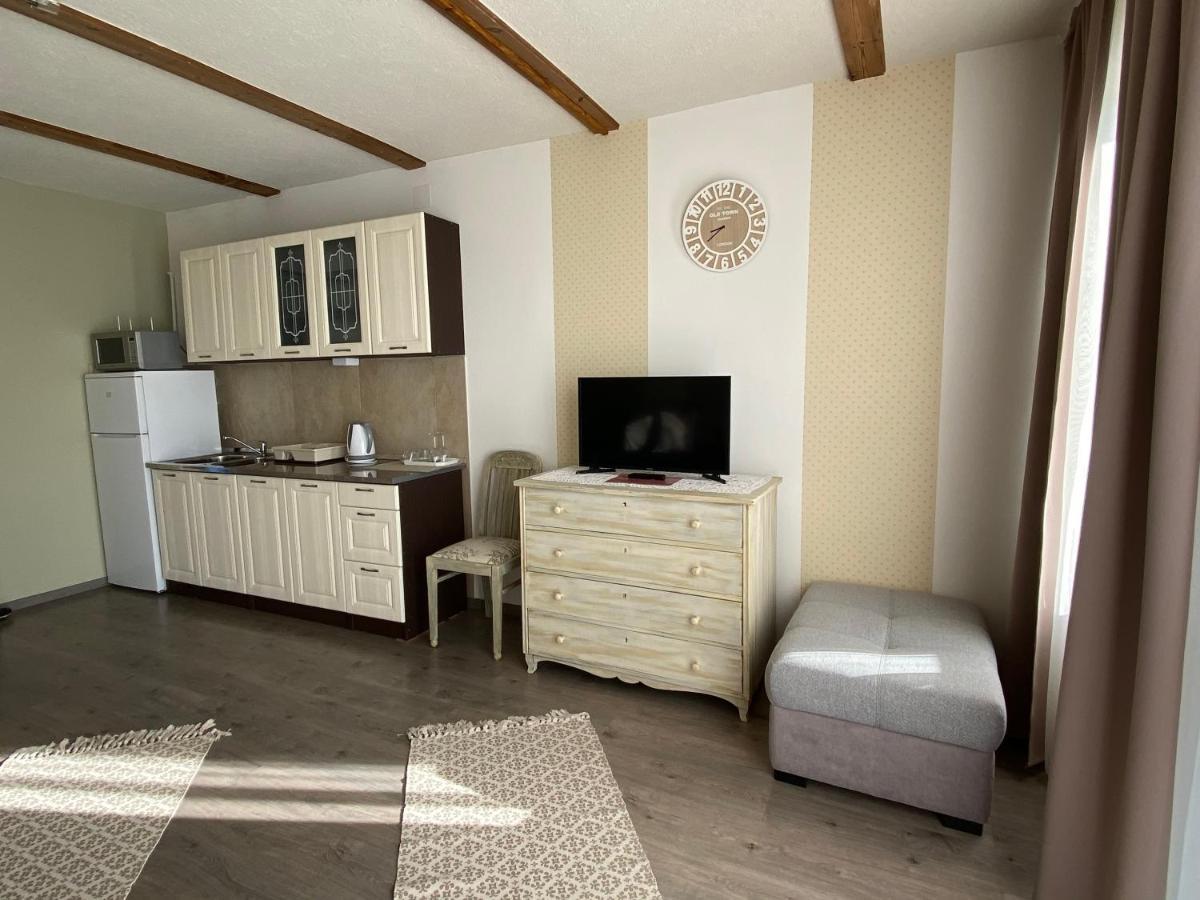 Platan Apartmanhaz Balatongyörök Extérieur photo